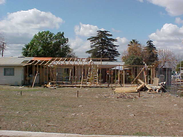 Mvc-079s.jpg (41447 bytes)